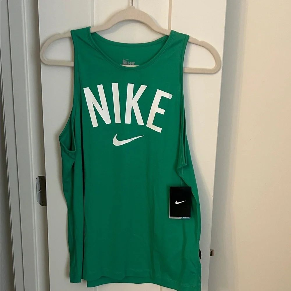 Nike Emerald Green Sleeveless Top Size Large